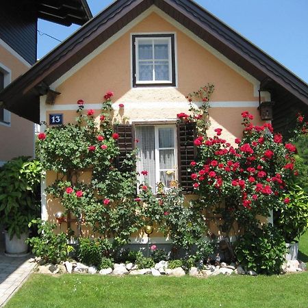 Gaestehaus Stroitz Drobollach am Faakersee Exterior foto