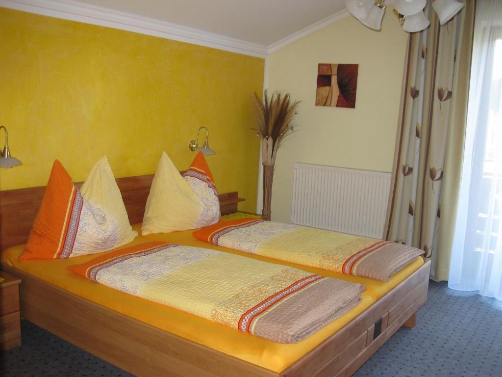 Gaestehaus Stroitz Drobollach am Faakersee Habitación foto