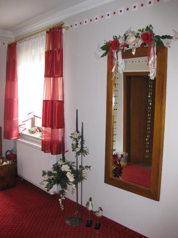 Gaestehaus Stroitz Drobollach am Faakersee Habitación foto