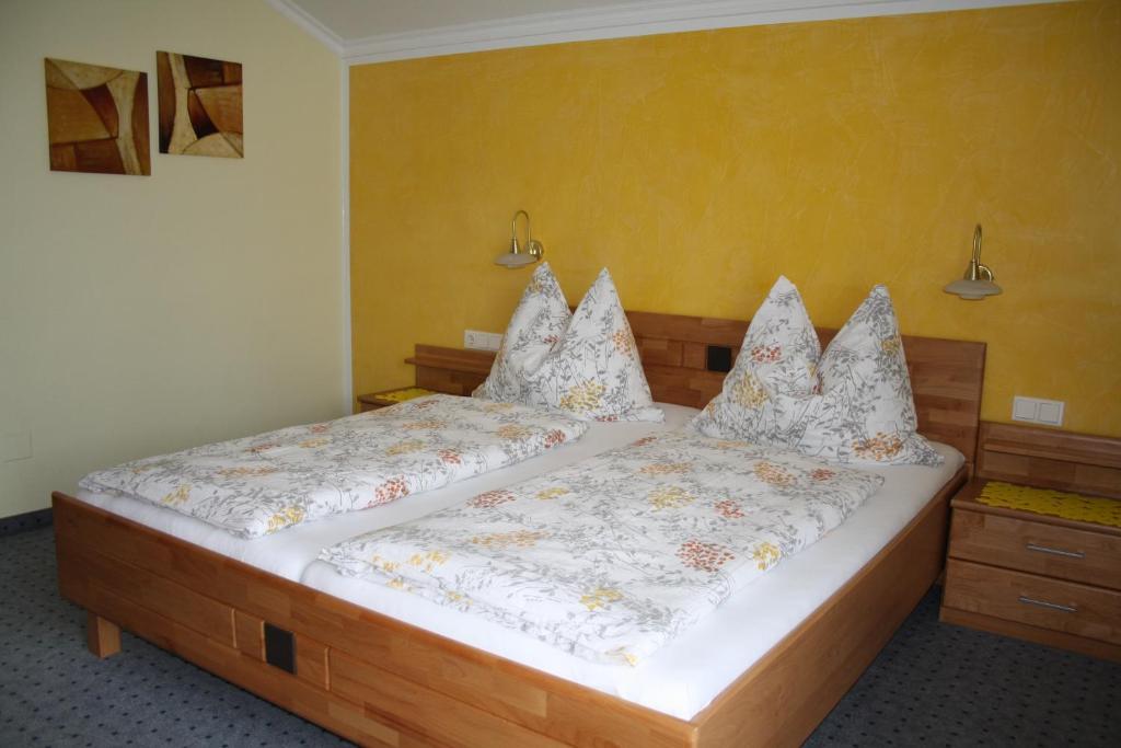 Gaestehaus Stroitz Drobollach am Faakersee Habitación foto