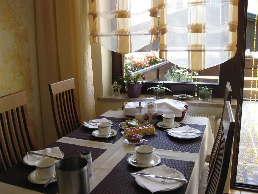 Gaestehaus Stroitz Drobollach am Faakersee Habitación foto